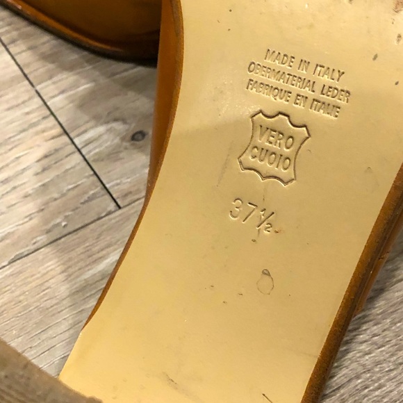 BRAVO Browns Made in Italy caramel color slip on shoes. Size 37 1/2 - Picture 3 of 3